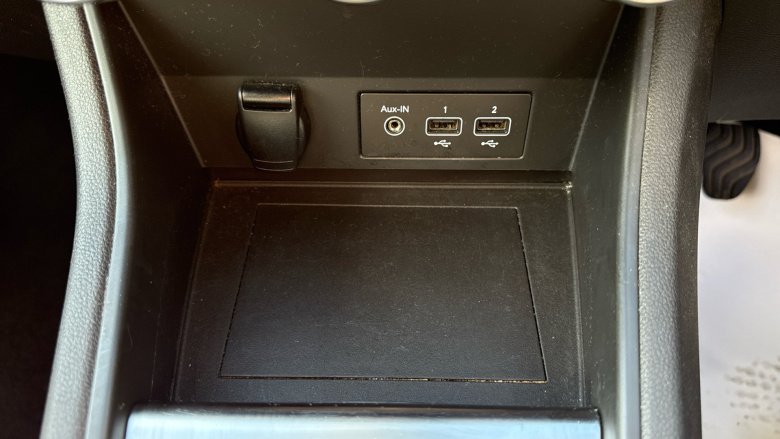 Renault Captur 1.3 TCE 130 Iconic 5dr Petrol Hatchback